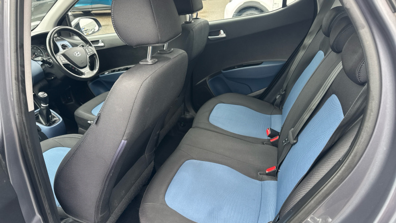 Hyundai i10 1.2 Premium 5dr Petrol Hatchback